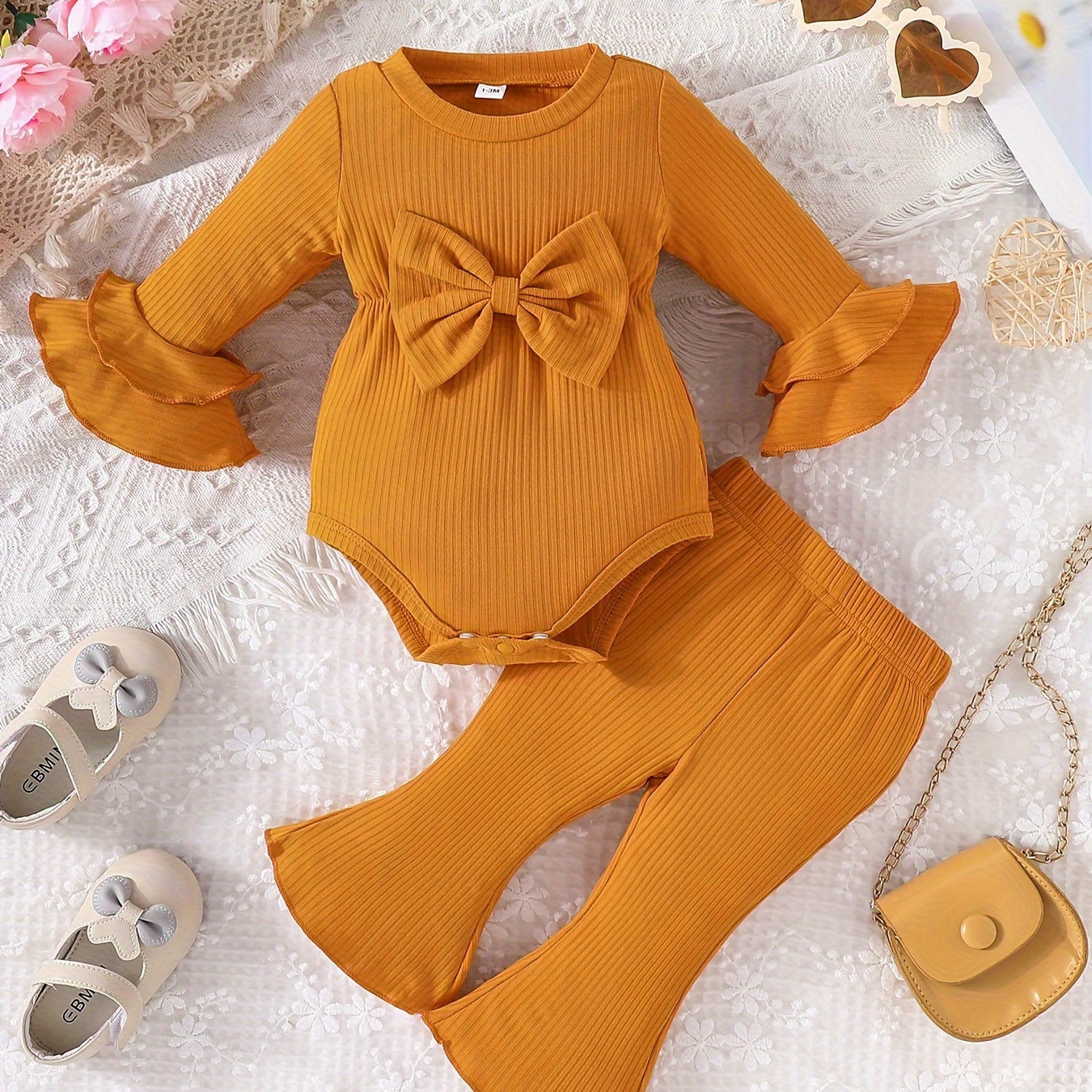 

Infant Girls Spring Autumn Clothes Set, Baby Girl Solid Color Spring And Autumn Bow Long-sleeved Triangle Romper + Trousers Set