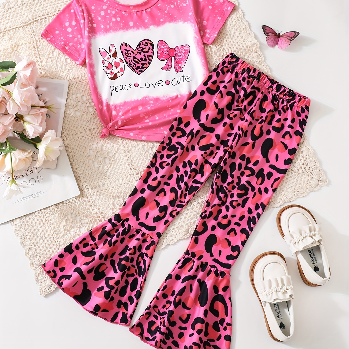 

2pcs, Peace Love Cute Print Short Sleeve T-shirt + Leopard Print Flare Pants Set For Girls Party Gift
