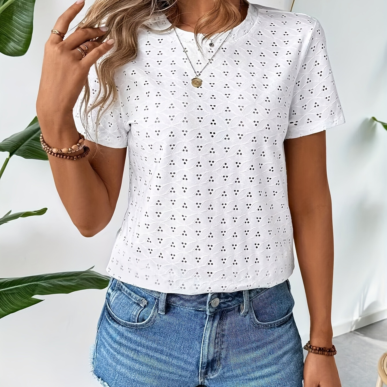 

Solid Color Crew Neck Eyelet T-shirt, Elegant Short Sleeve Top For Spring & Summer, Women's Clothing