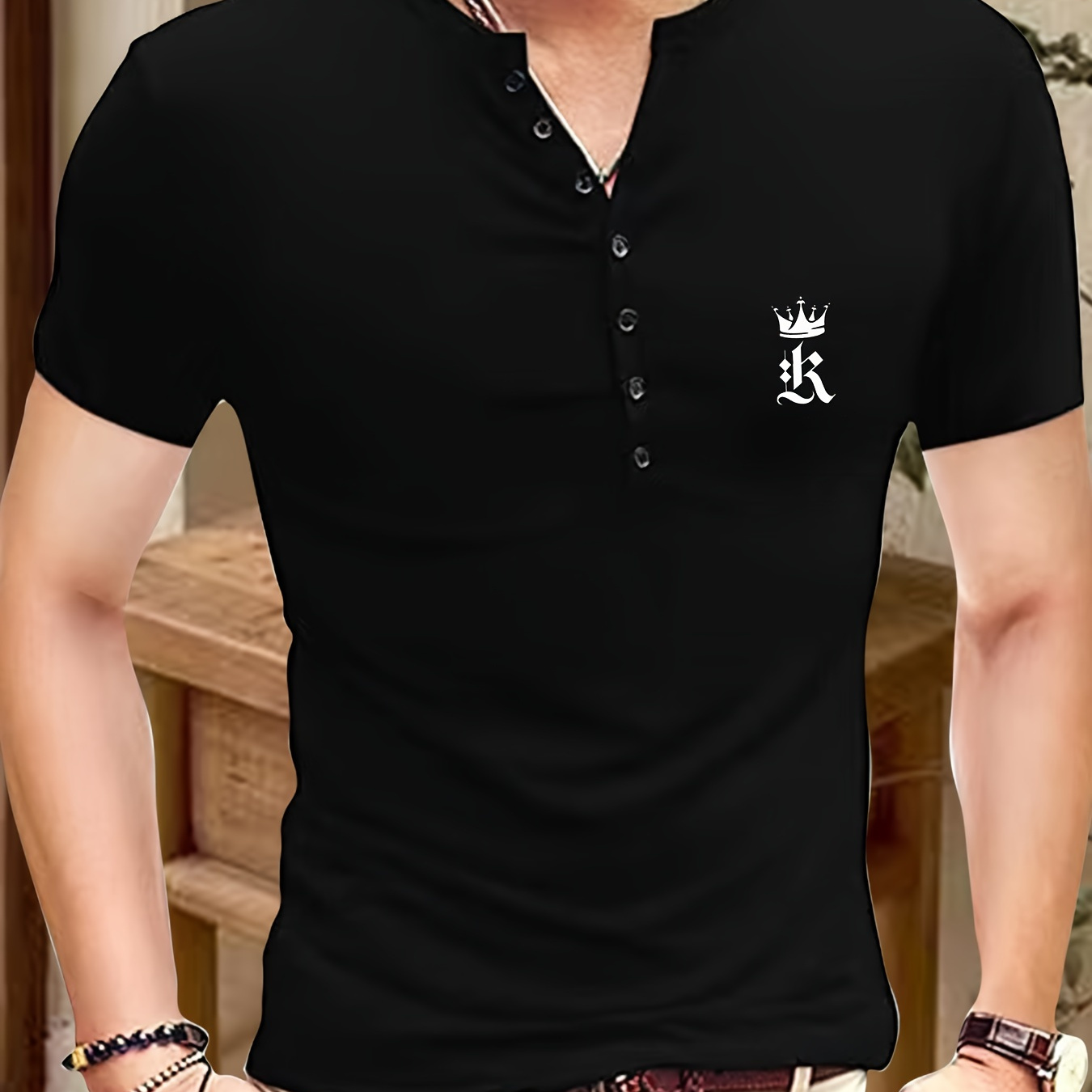 

Men's Casual Short Sleeve V-neck Henley Shirt With Crown Print, Summer Outdoor