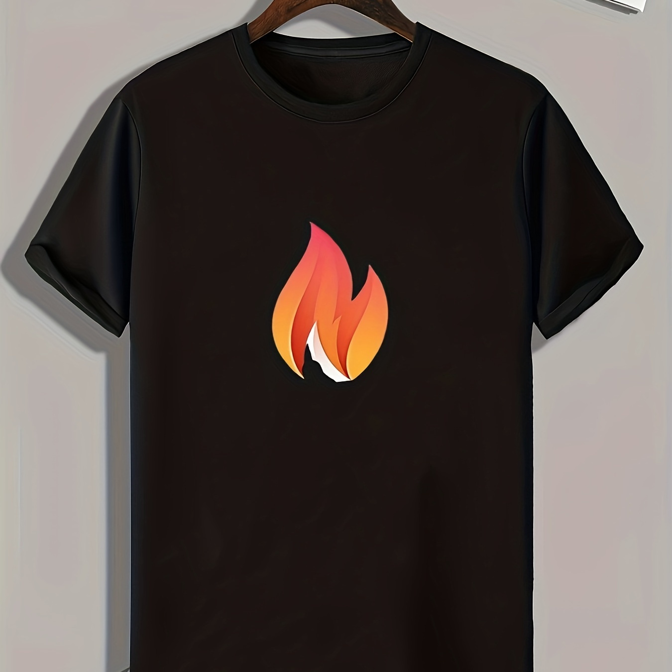 

Flame Print, Men's Graphic T-shirt, Casual Comfy Tees For Summer, Mens Clothing