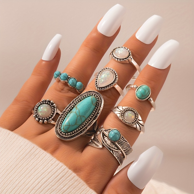 

Vintage Turquoise Carved Feather Ring Personality 8pcs Combination Ring Set