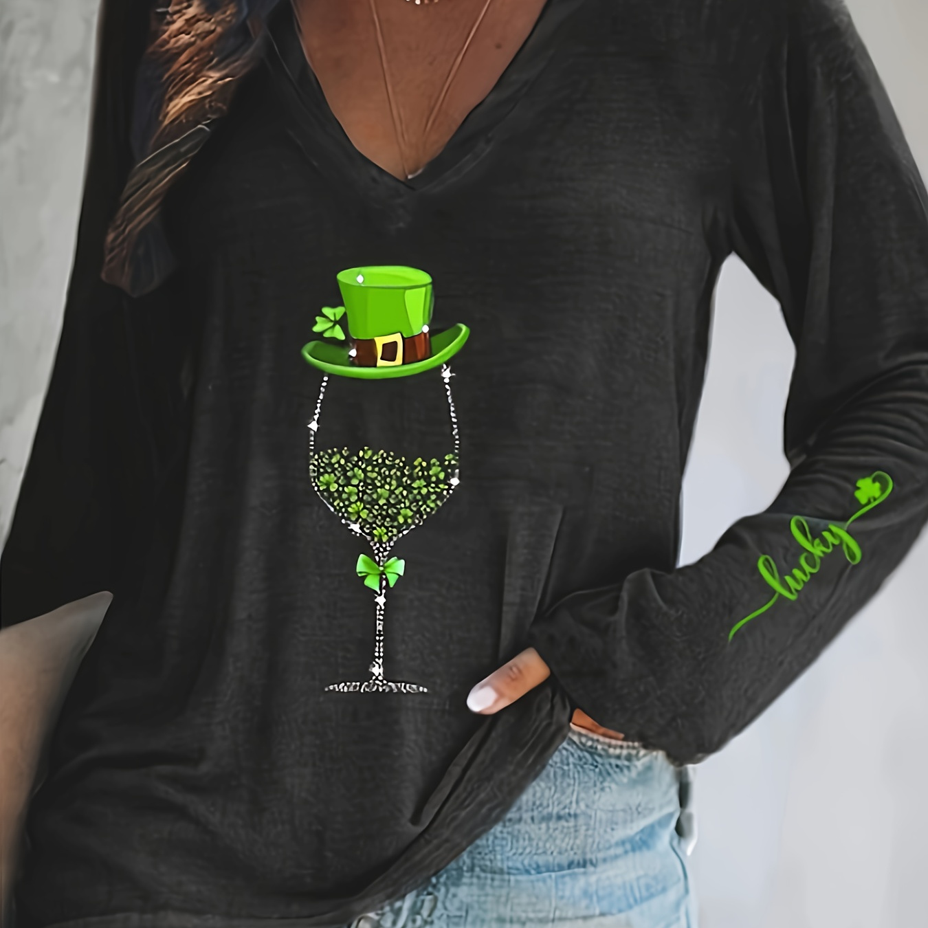 

Plus Size Casual T-shirt, Women's Plus Clover & Hat & Glass Print Long Sleeve V Neck Slight Stretch T-shirt