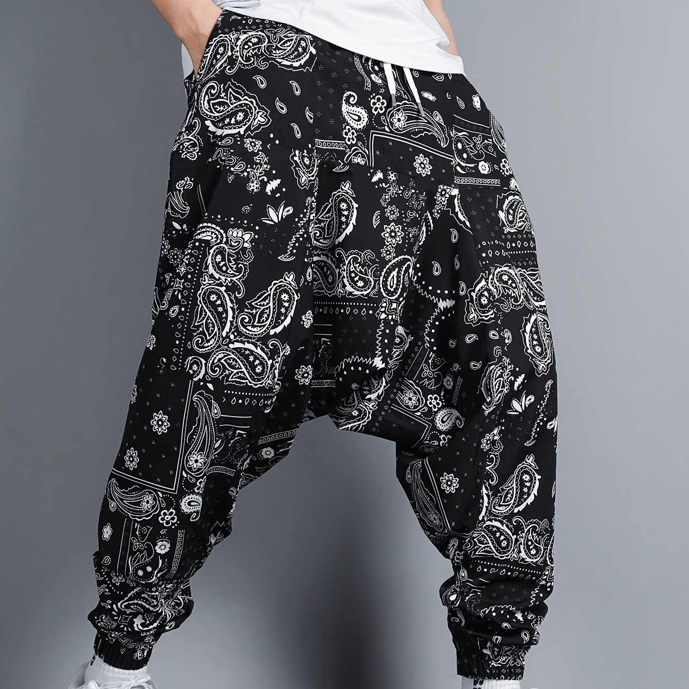 

Plus Size Men's Paisley Pattern Print Harem Pants, Fashion Street Style Oversized Joggers