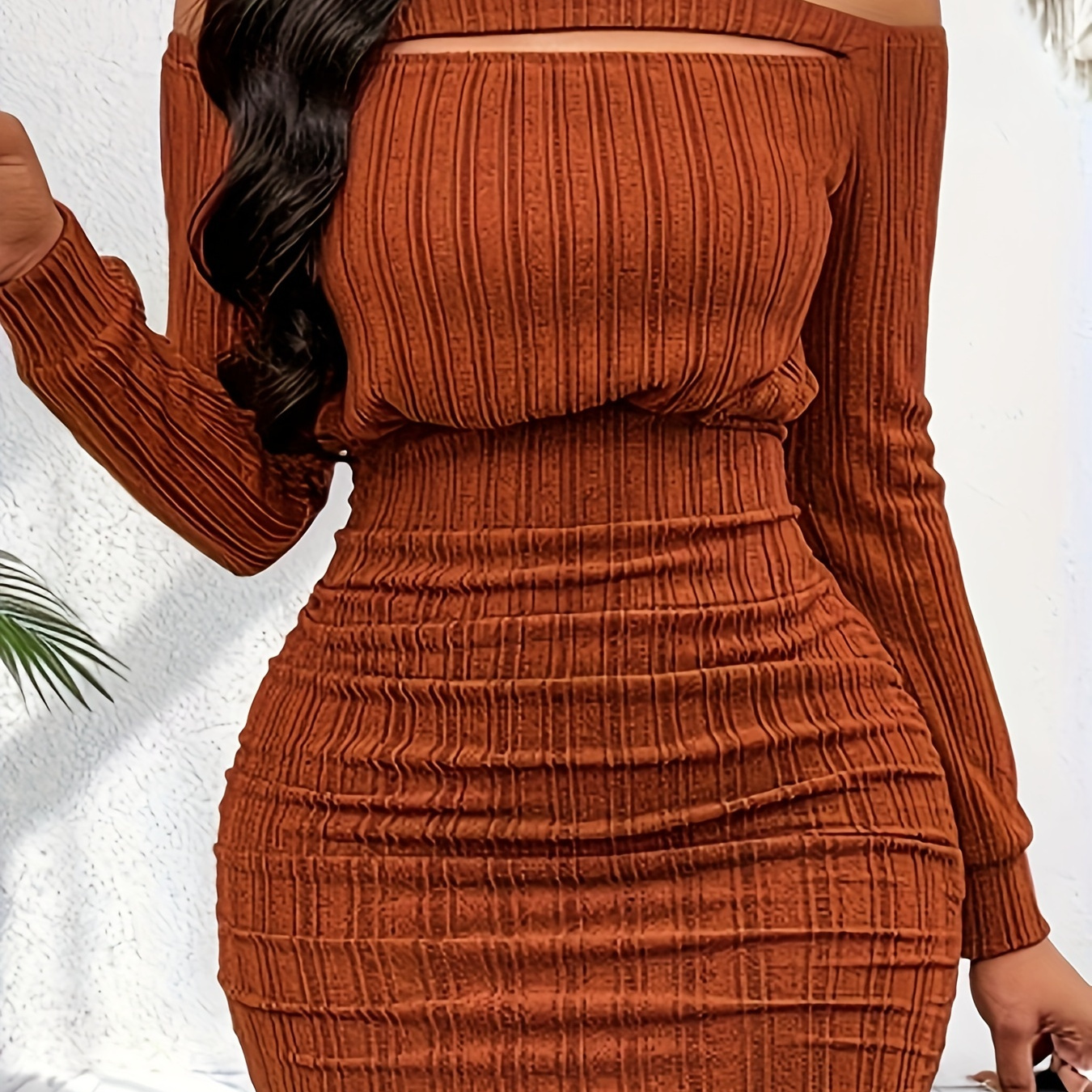 

Elegant Off-shoulder Ribbed Bodycon Dress For Women - Long Sleeve, Brown, Ruched Mini With Front Cut-out Detail, Machine Washable