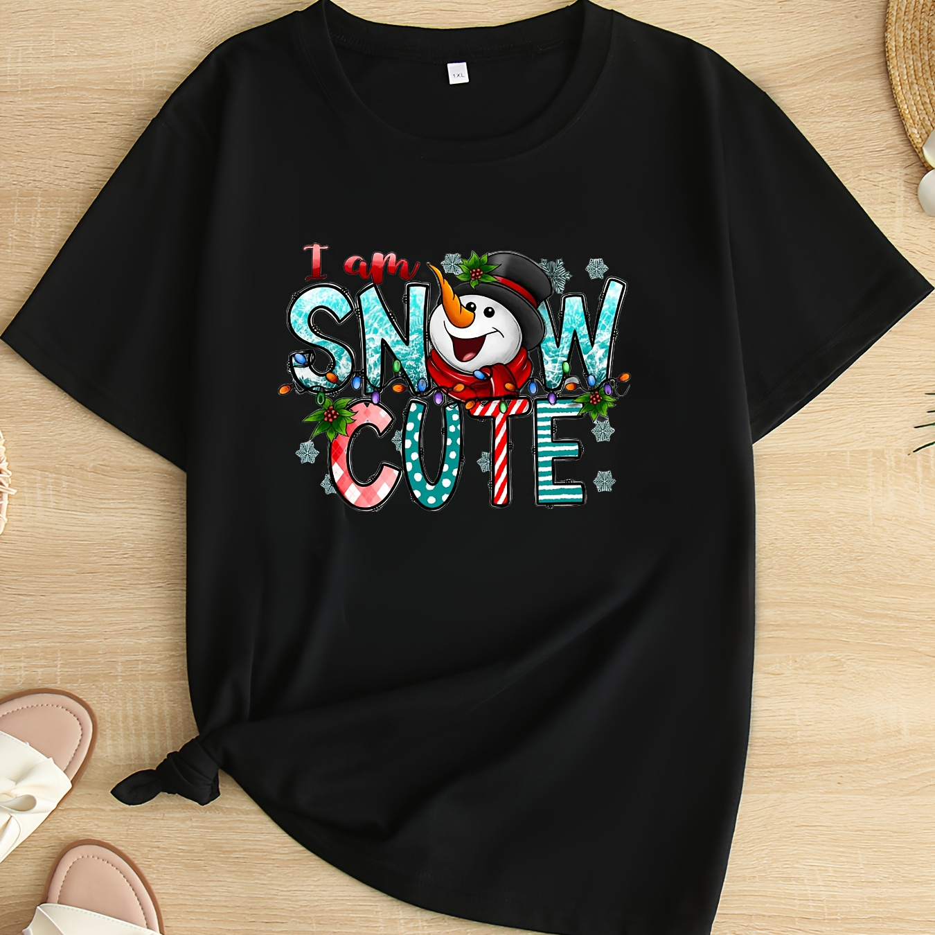 

Plus Size Christmas Snowman Graphic T-shirt, Casual Crew Neck Short Sleeve Tee, Polyester Knit Fabric With Slight Stretch, Festive Pattern, For Women, Sizes 1-8xl