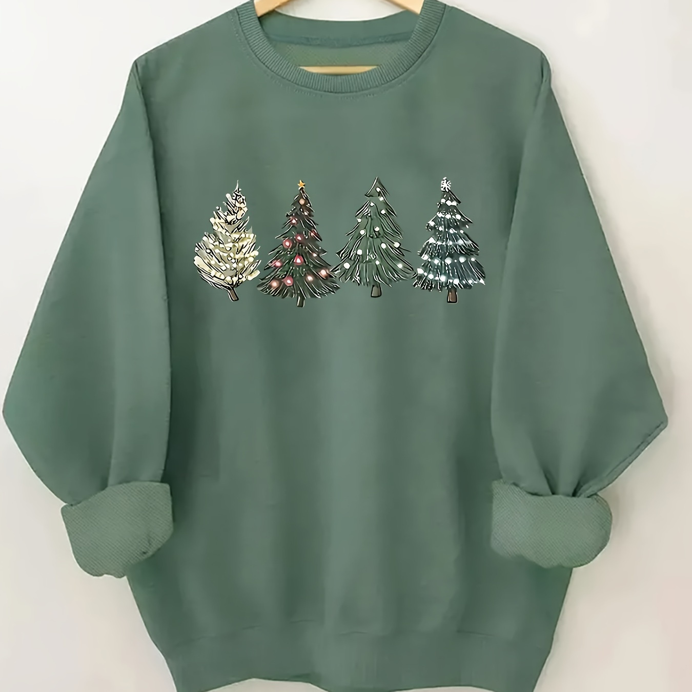 

Plus Size Christmas Tree Print Pullover Sweatshirt, Casual Long Sleeve Crew Neck Sweatshirt For Fall & Spring, Women's Plus Size Clothing