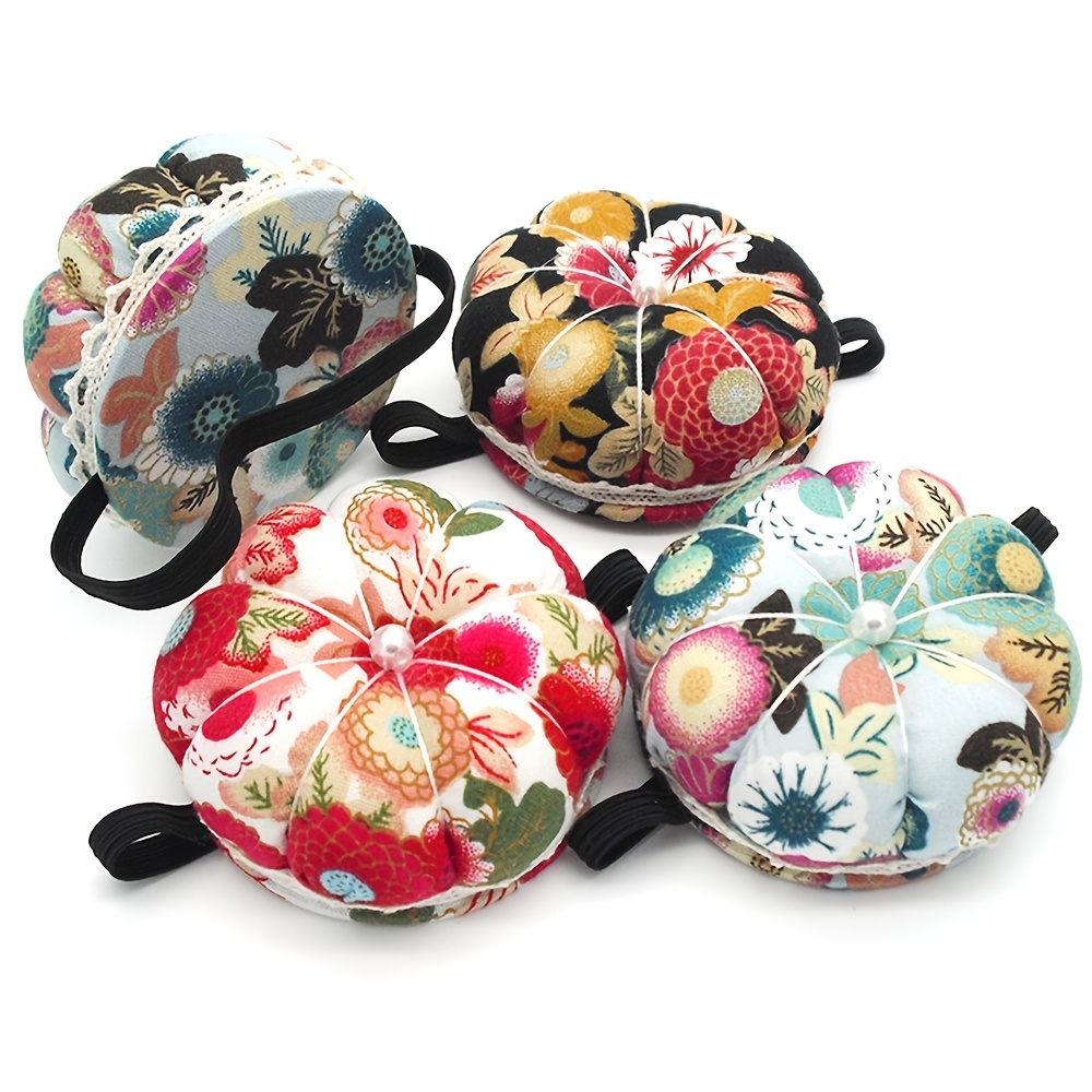 1pc Cute Pincushion, Wrist Pad For Sewing, Wrist Wearable Sewing Pin  Cushions, Quilting Pins Holder, Sewing Supplies