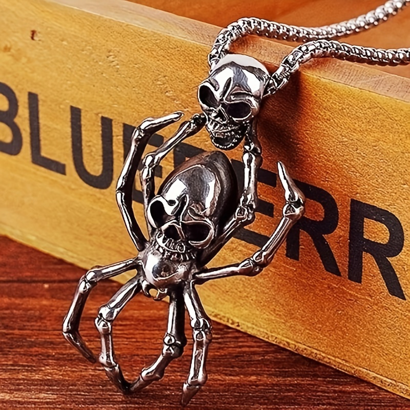 

European And Punk Spider Pendant Domineering Personality Double Skull Necklace