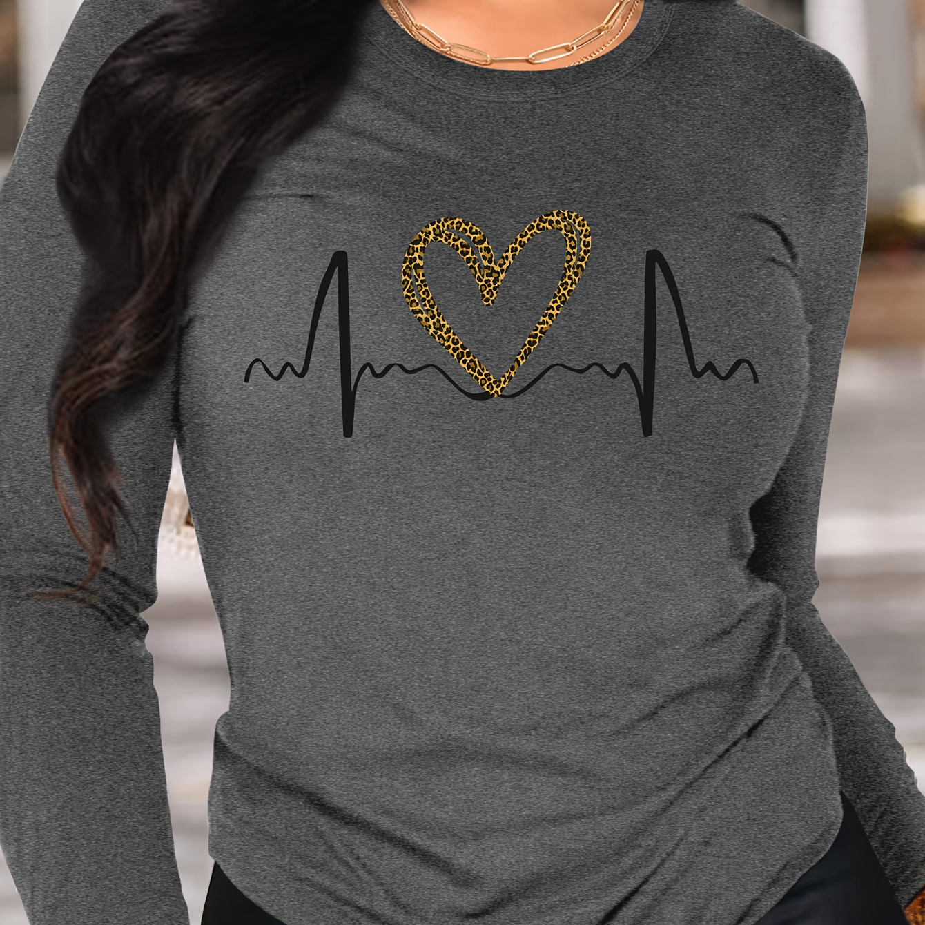 

Heart Print T-shirt, Long Sleeve Crew Neck Casual Top For Spring & Fall, Women's Clothing