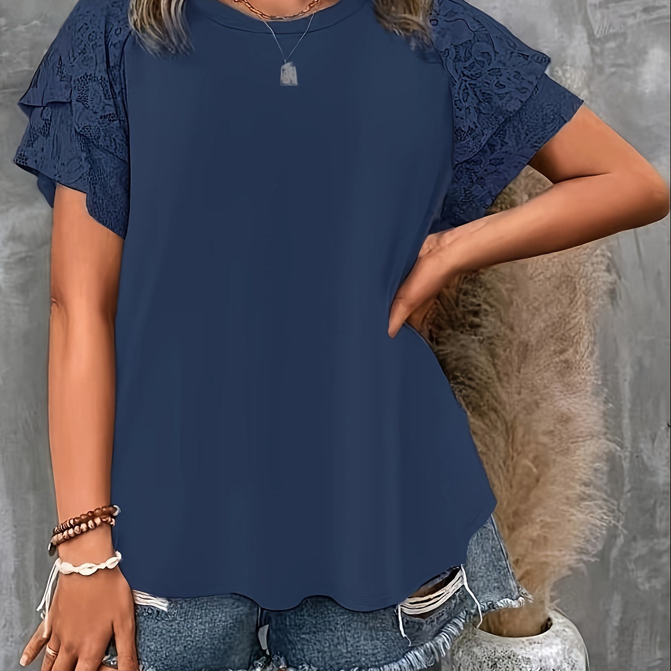 

T-shirt À Coutures En Dentelle Grande Taille, T-shirt Décontracté À Manches Courtes Et Col Rond, Vêtements Grande Taille Pour Femmes