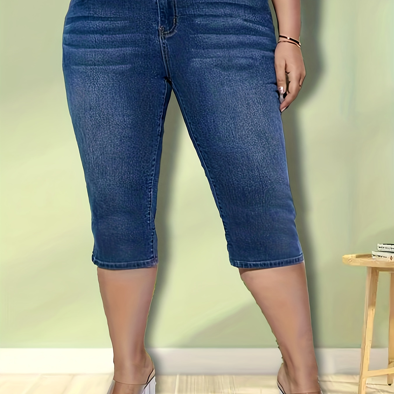 

Plus Size Casual Jeans, Women's Plus Washed Button Fly High Rise High Stretch Capri Jeans