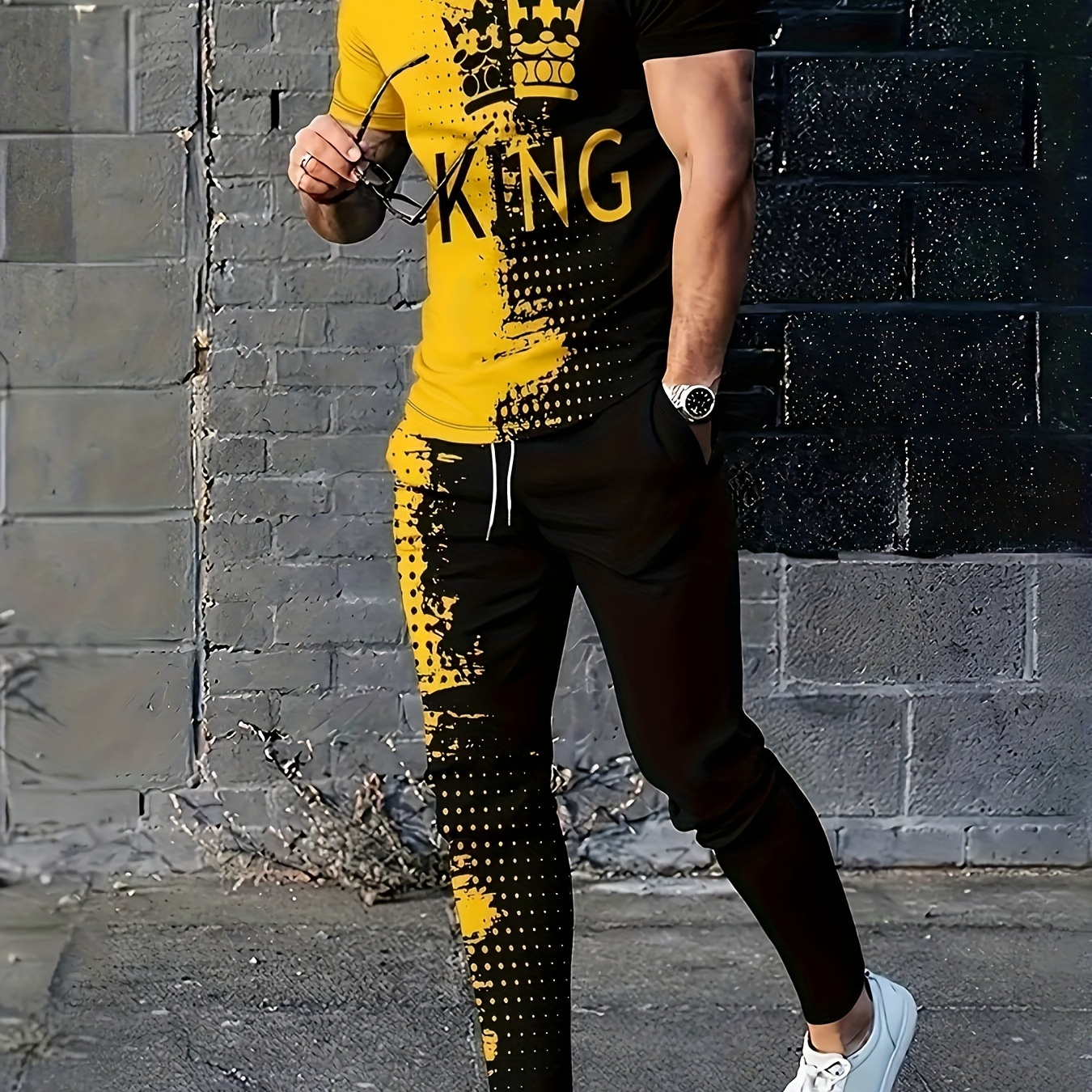 

Men's Outfit, Color Matching King Pattern Casual Crew Neck Short Sleeve T-shirt & Drawstring Joggers 2-piece Set For Outdoor Activities