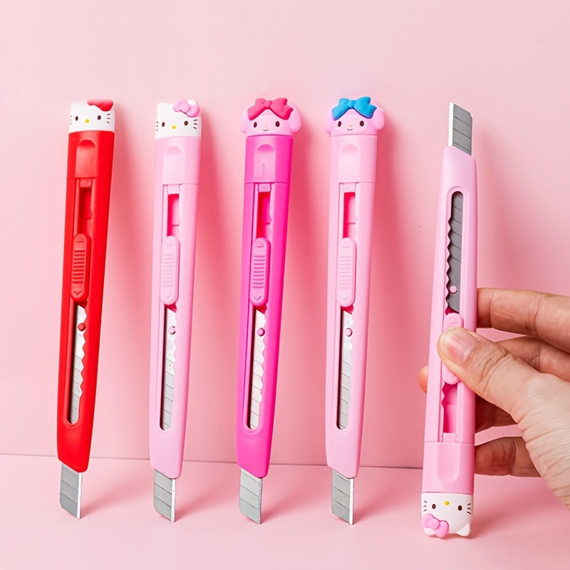 Mintyoreos on X: RT @heartzcore_: hello kitty kitchen knives set