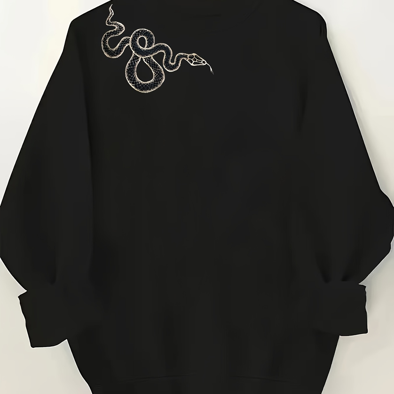 

Size Women's Sweatshirt With Unique Snake Print - Casual Crew Neck, Long Sleeve Pullover For Fall & Winter - Perfect Gift For Christmas & Halloween