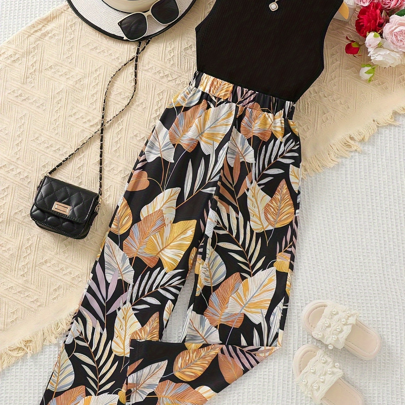 

Girls 2pcs Print Sleeveless Rib-knit Top + Tropical Pants Set Trendy 2-piece Summer Outfit For Girls