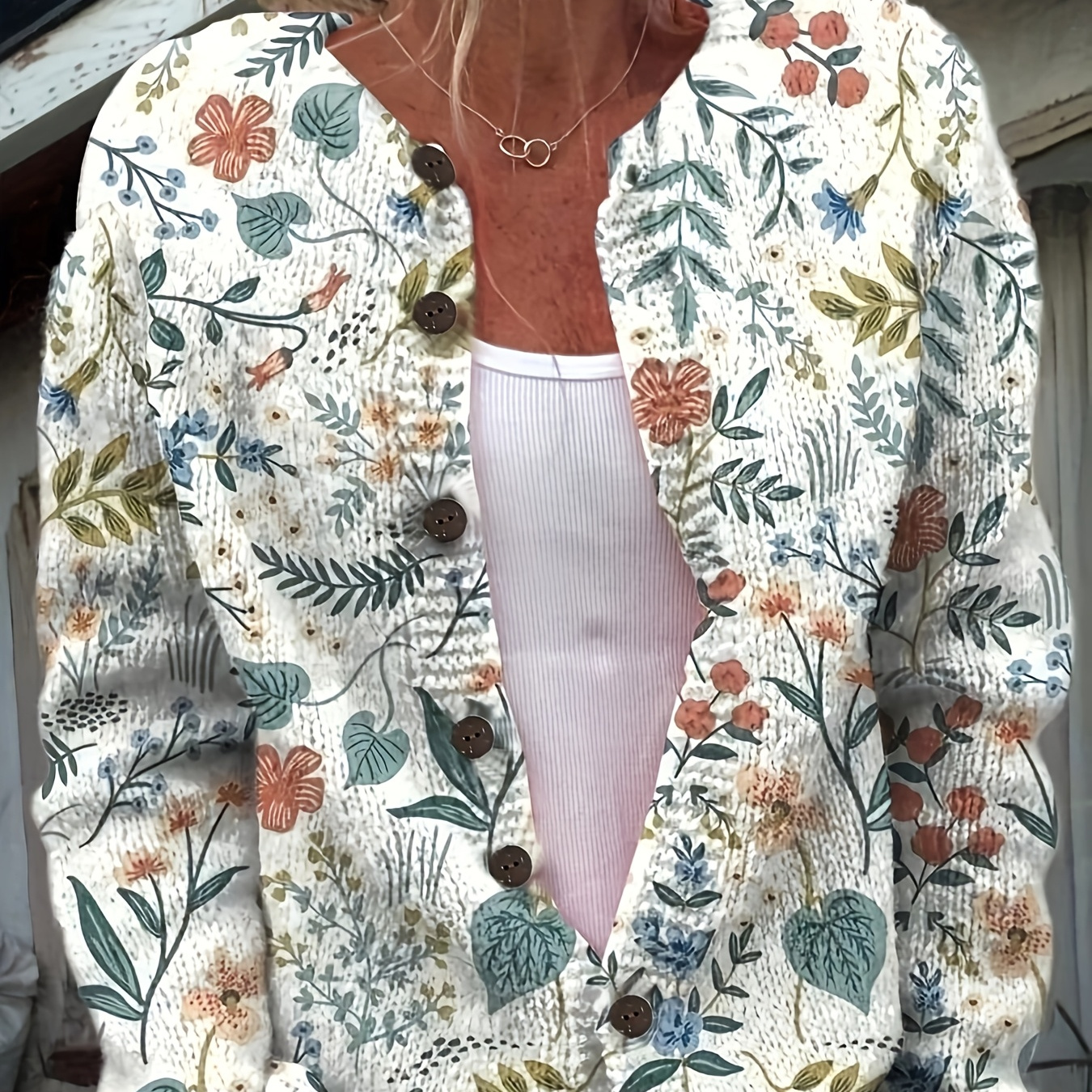 

Gilet à imprimé floral pour femme, tissu en polyester tricoté, col rond, détail boutonné, confort toutes , pull à motif floral 3D de style