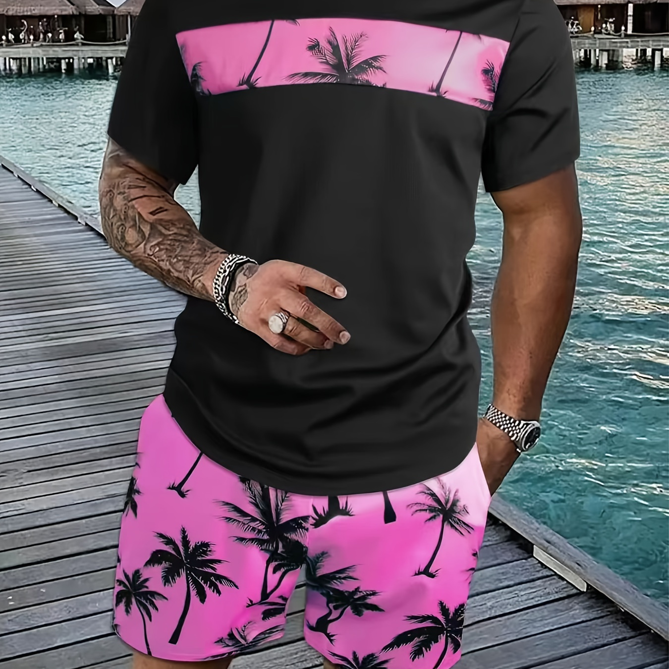 

Fashionable Design Men's 2pcs Casual Co Ord Set Of Coconut Tree Pattern Outfits, Crew Neck Short Sleeve T-shirt And Shorts, Lightweight And Comfy For Summer Holiday Leisurewear