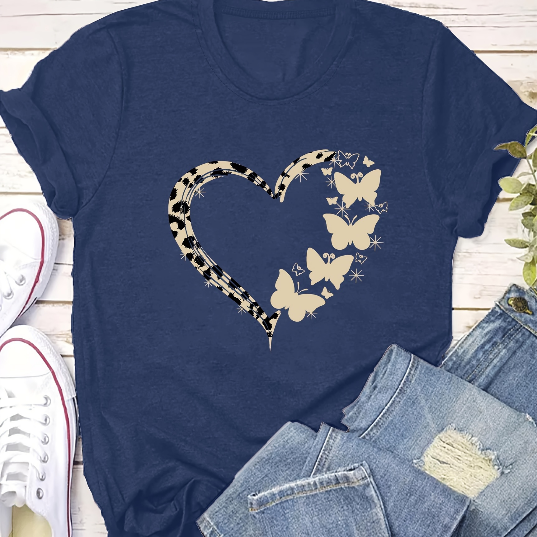 

Heart & Butterfly Print Crew Neck T-shirt, Casual Short Sleeve T-shirt For Spring & Summer, Women's Clothing
