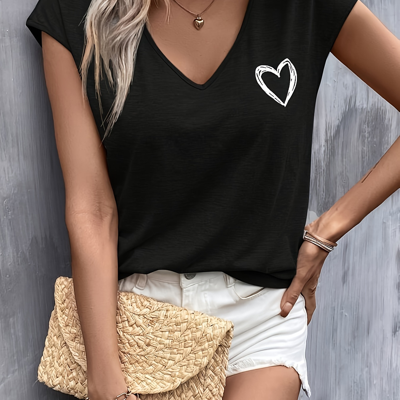 

Heart Print V Neck T-shirt, Casual Cap Sleeve Top For Spring & Summer, Women's Clothing