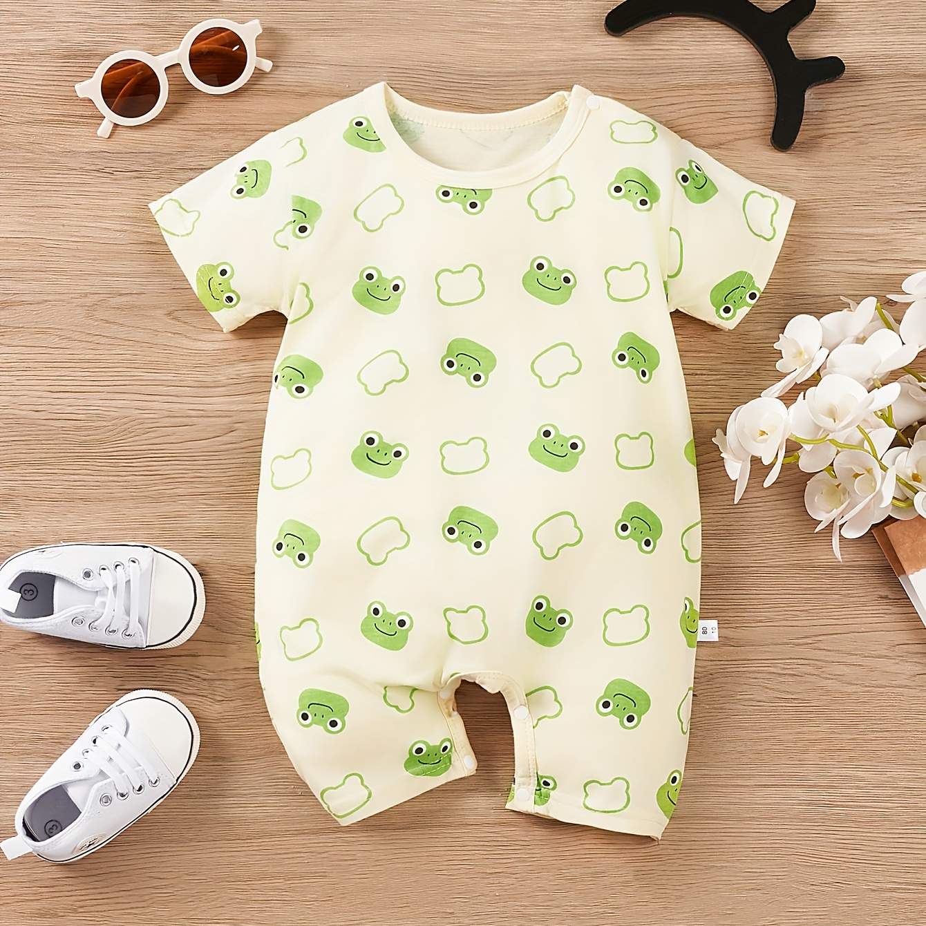 

Infant's Cartoon Frog All-over Print Cotton Bodysuit, Casual Short Sleeve Romper, Baby Boy's Clothing