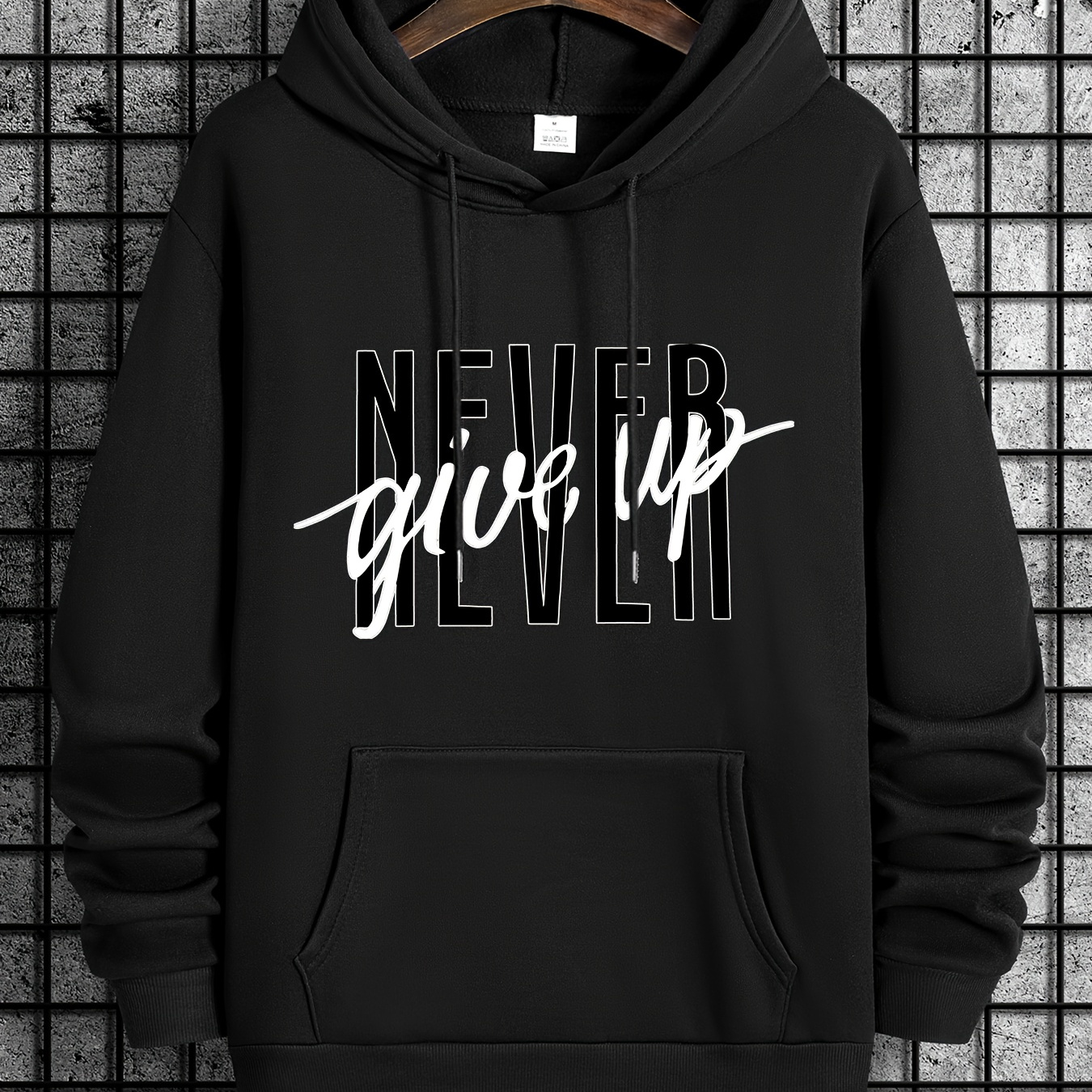 

Novel Design Phrase Never Give Up Print, Men's Fashion Trendy Long Sleeve Hoodie & Sweatshirt With Drawstring & Pocket For Outdoor Daily Wear