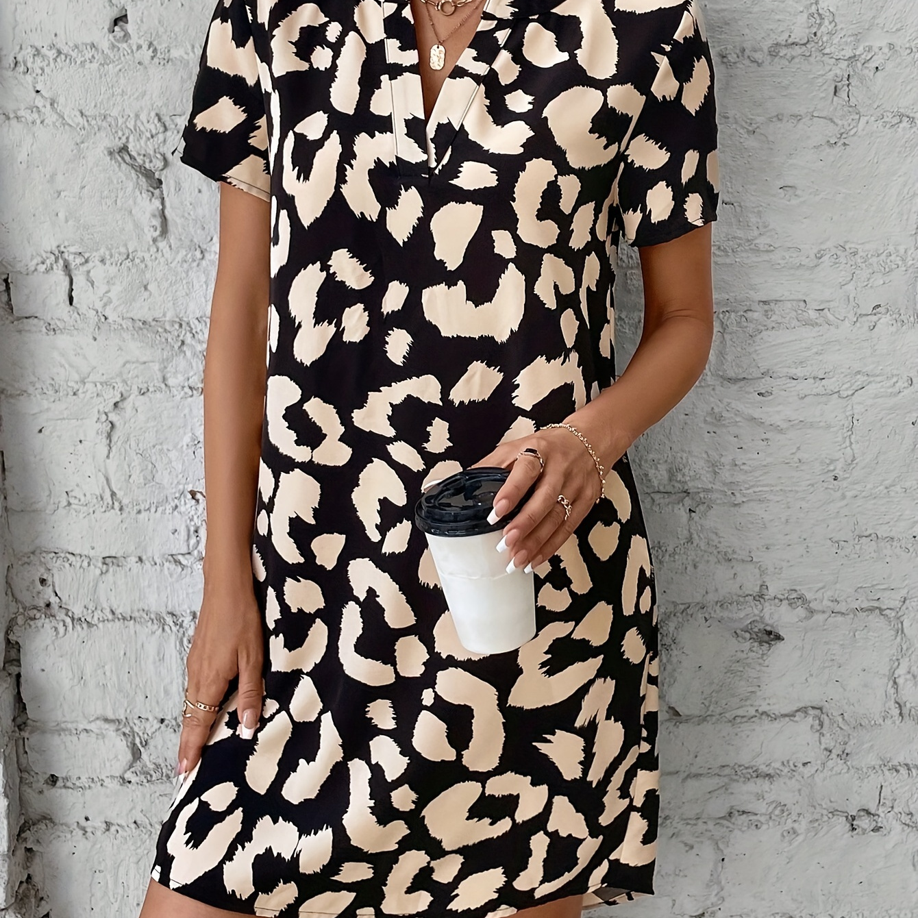 

Leopard Print Notched Neck Dress, Elegant Short Sleeve Dress For Spring & Summer, Women's Clothing