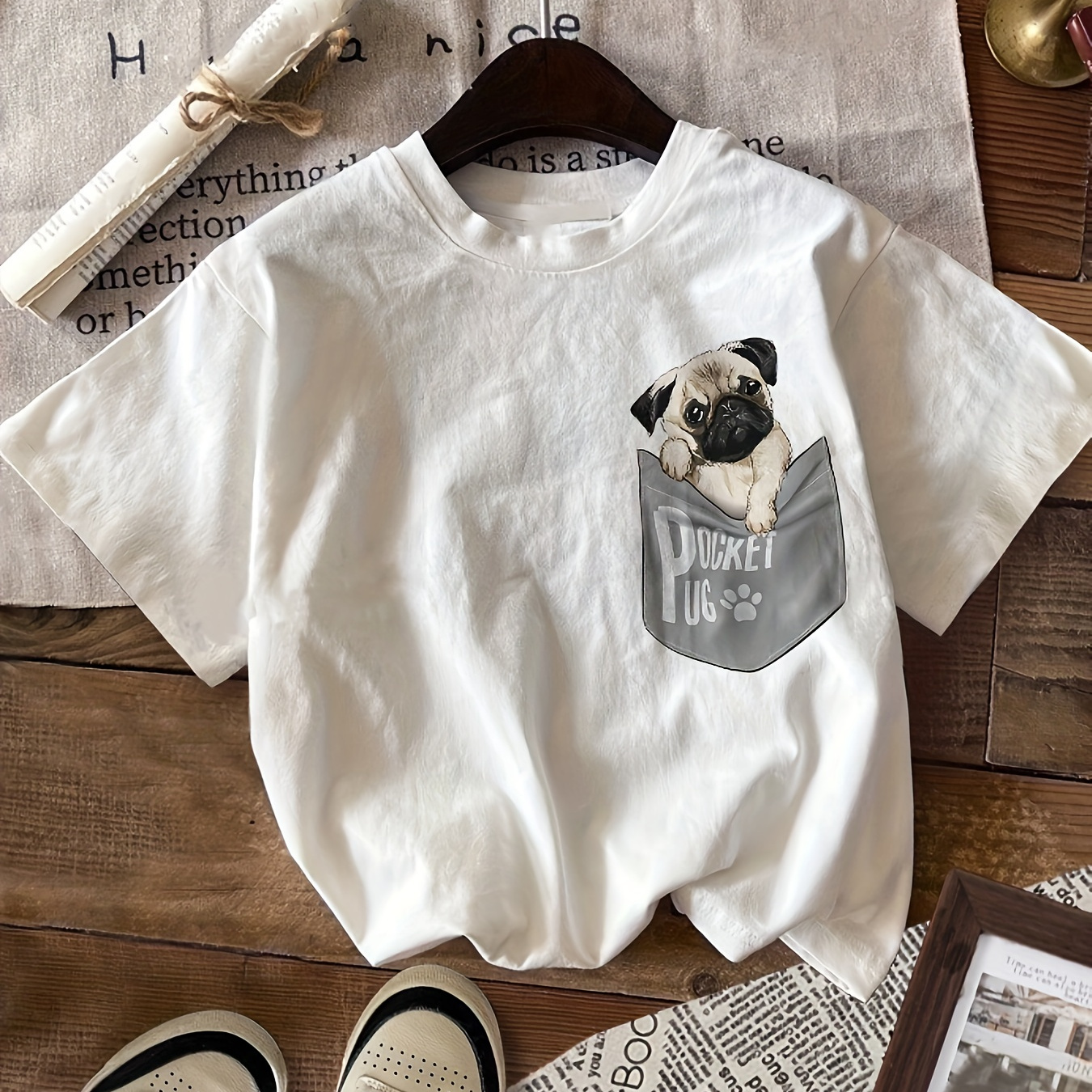 

Dog Pocket Print T-shirt, Short Sleeve Crew Neck Casual Top For Summer & Spring, Women's Clothing