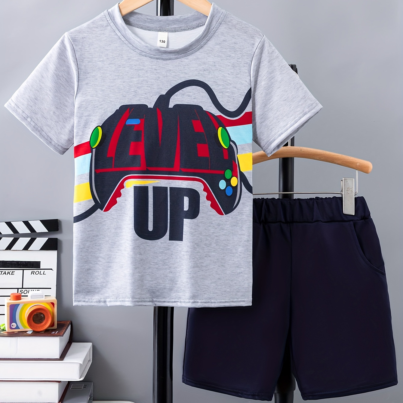 

2pcs Boys Casual Gamepad Level Up Letter Graphic Print Short Sleeve T-shirt & Solid Shorts Set, Comfy Summer Boys Clothes