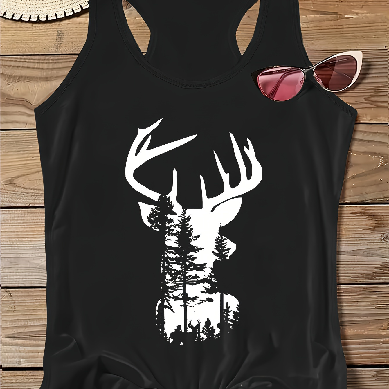 

Plus Size Deer Print Tank Top, Casual Crew Neck Sleeveless Tank Top For Summer, Women's Plus Size clothing