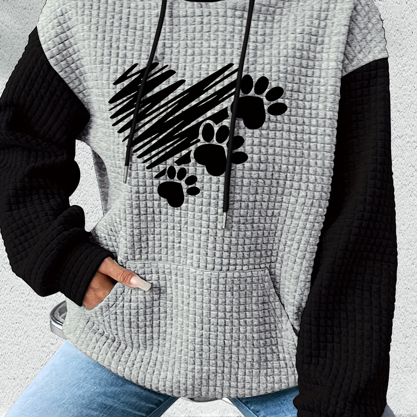 

Elegant Polyester Hoodie And Paw Print Appliqué, Waffle Knit Sweatshirt With Hood, Knitted Fabric, Autumn/winter Collection