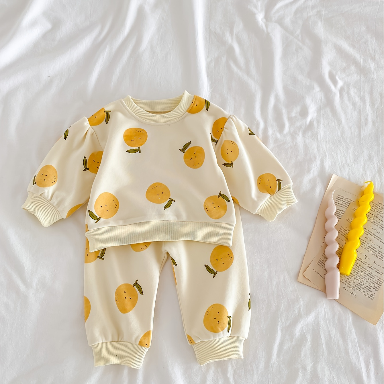 

2pcs Baby's Cartoon Fruit Full Print Sweatshirt & Casual Pants Set, Toddler & Infant Girl's Clothes For Spring Fall Daily Wear