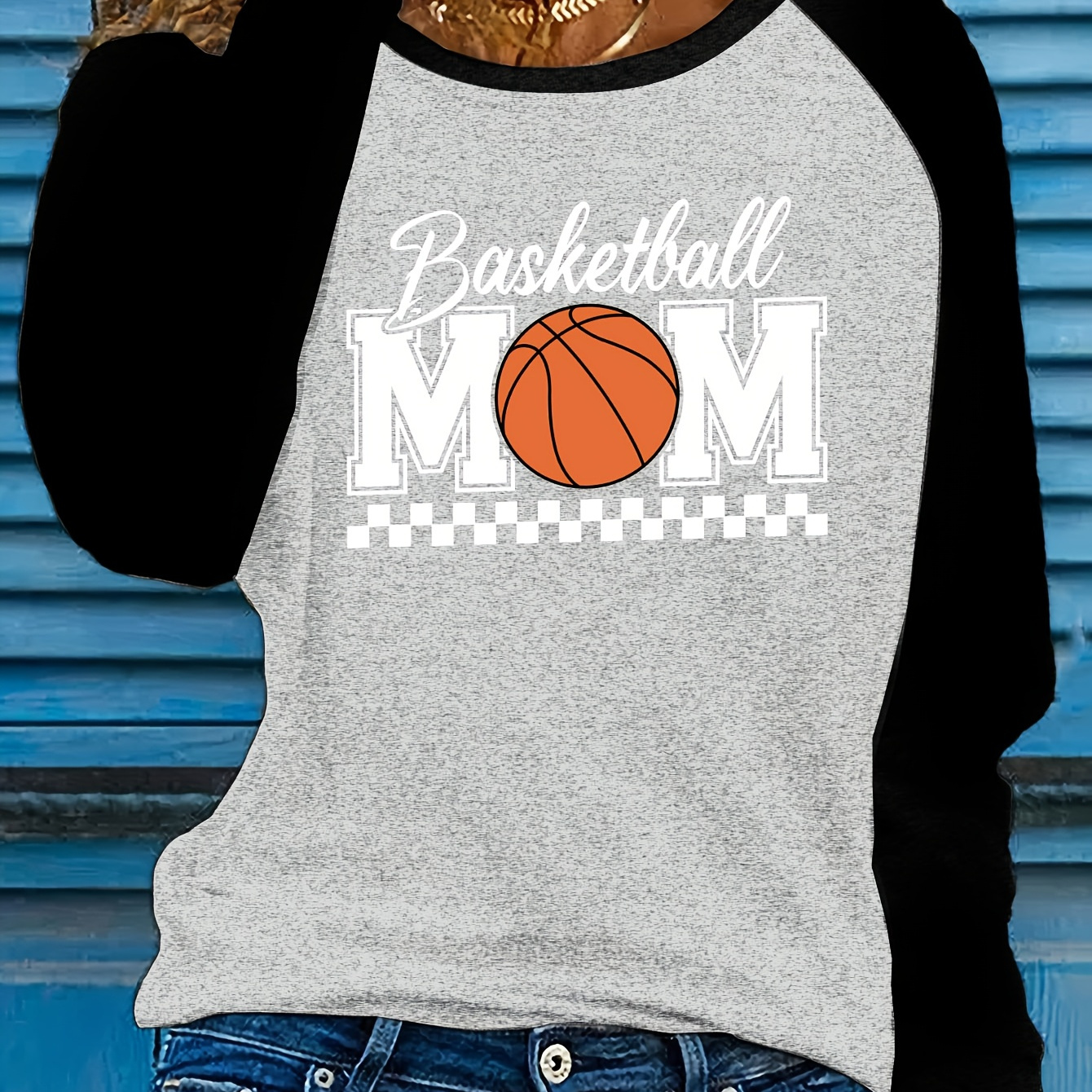 

Women's Long Sleeve Crew Neck T-shirt With "basketball Mom" Letter Print, Casual Knit Polyester Top, Medium Stretch, All Season Pullovers, Applique Detail, Regular Fit - 95% Polyester 5% Spandex