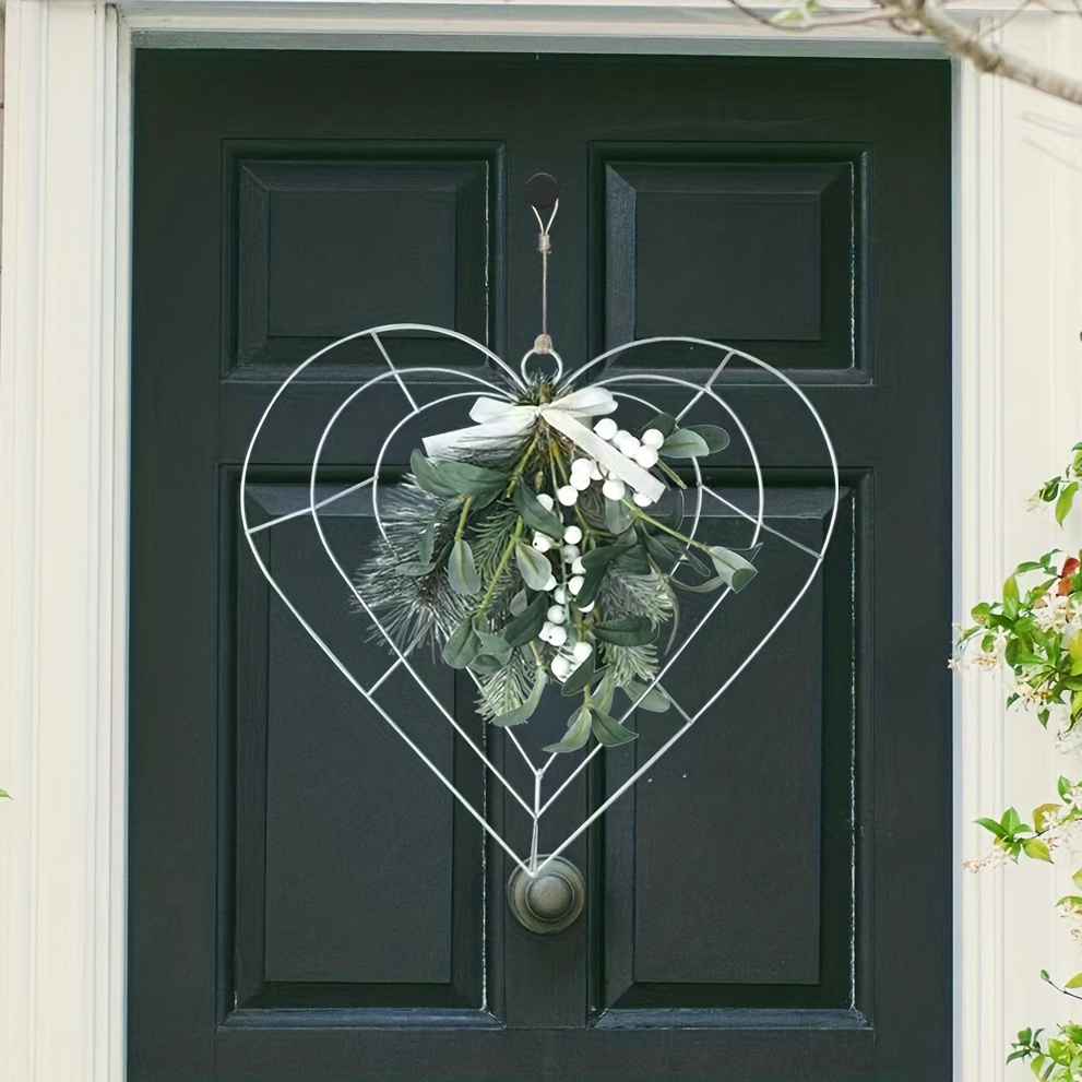 Rustic Vintage Hanging Heart Shaped Rattan Wicker Wreath for Home Entrance  Door Valentine's Day Decoration Ornament 