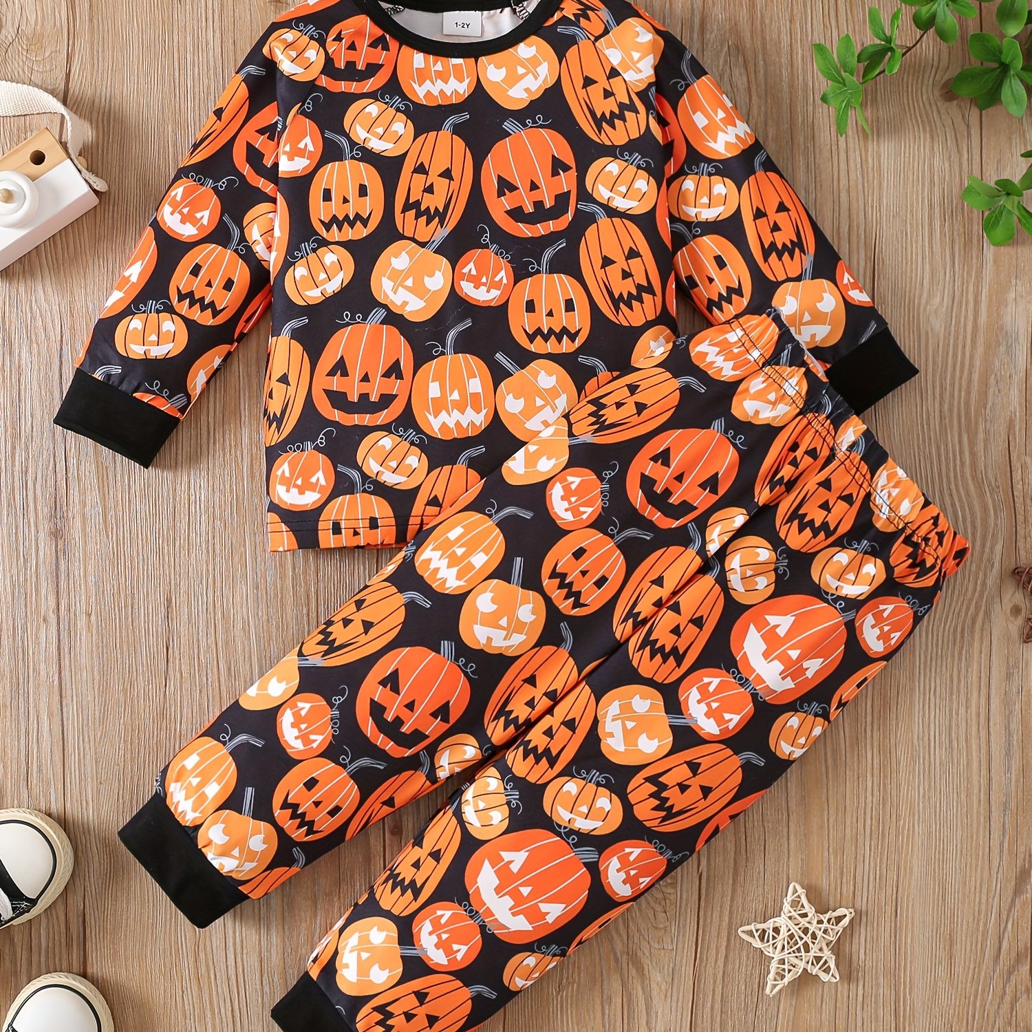 

2 Pcs Boy's Halloween Style Casual Set, Pumpkin Lantern Print Long Sleeve Top & Trousers, Comfy & Skin-friendly Set, As Daily Gift