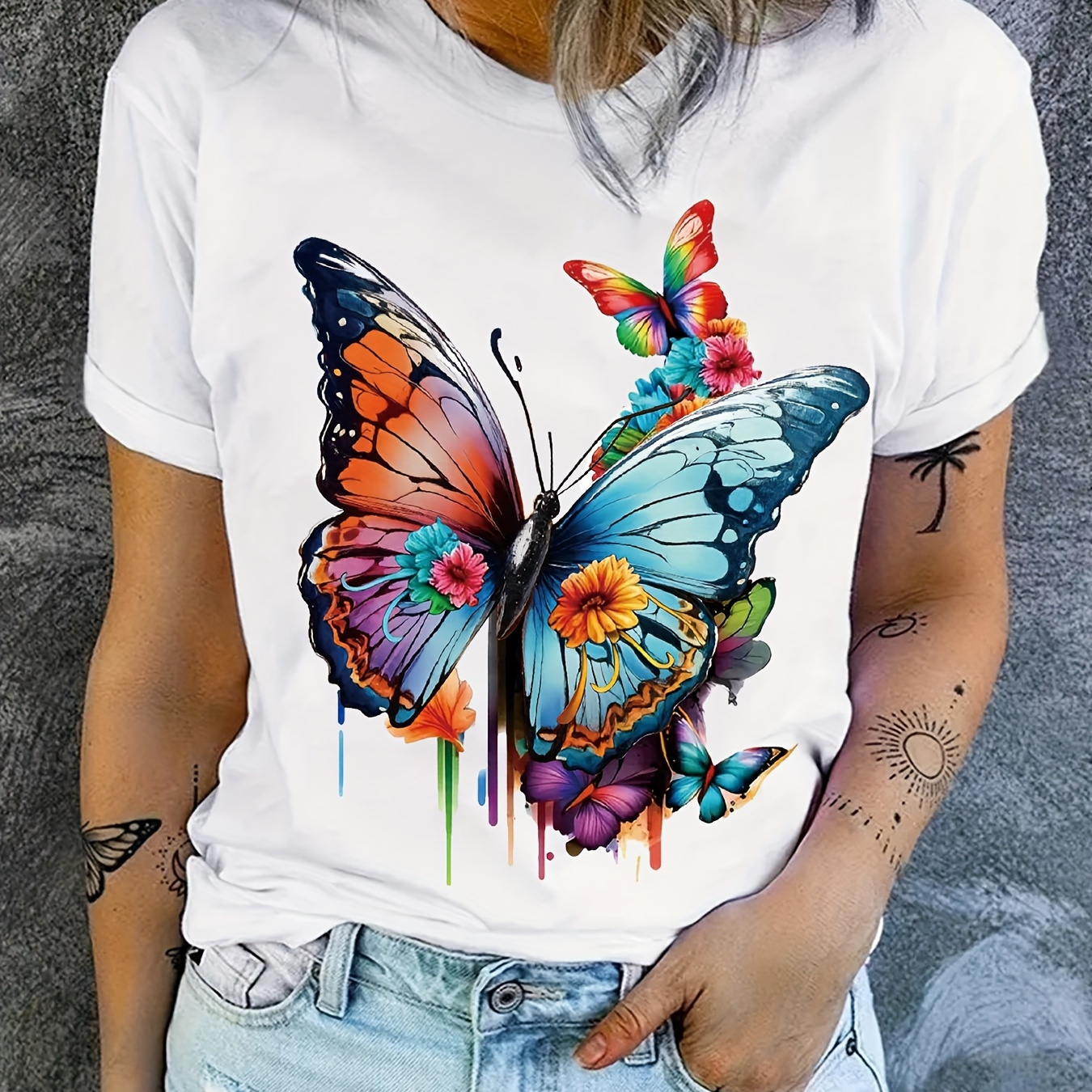 

Butterfly & Floral Drawing Print T-shirt, Short Sleeve Crew Neck Casual Top For Summer & Spring, Women's Clothing