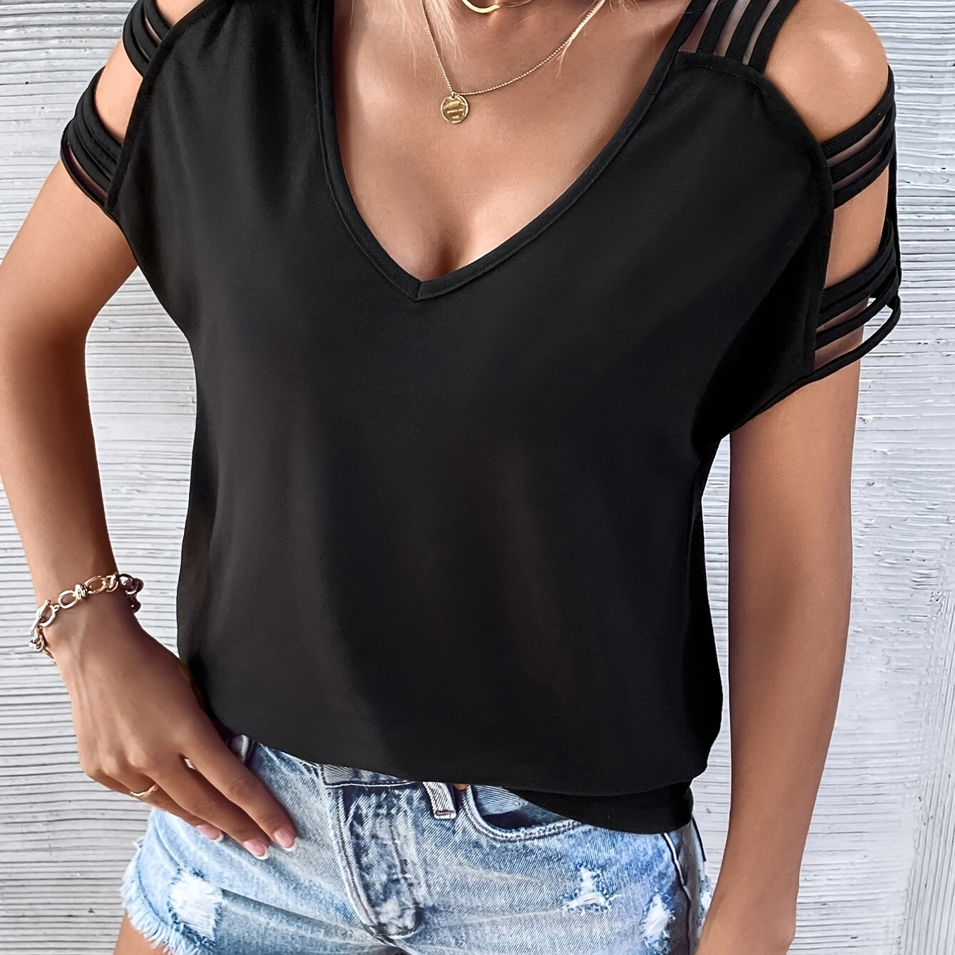 

Women's V-neck Batwing Sleeve T-shirt, Hollow-out Detail, Casual Solid Color Knit Polyester Top For Spring/summer, 170g/m² Lightweight Fabric