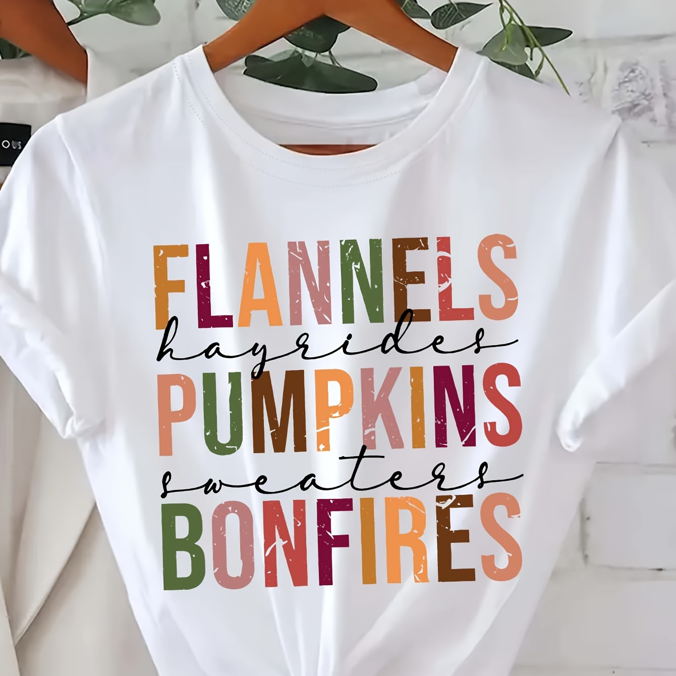 

Halloween Pumpkin Print T-shirt, Short Sleeve Crew Neck Casual Top For Summer & Spring, Women's Clothing