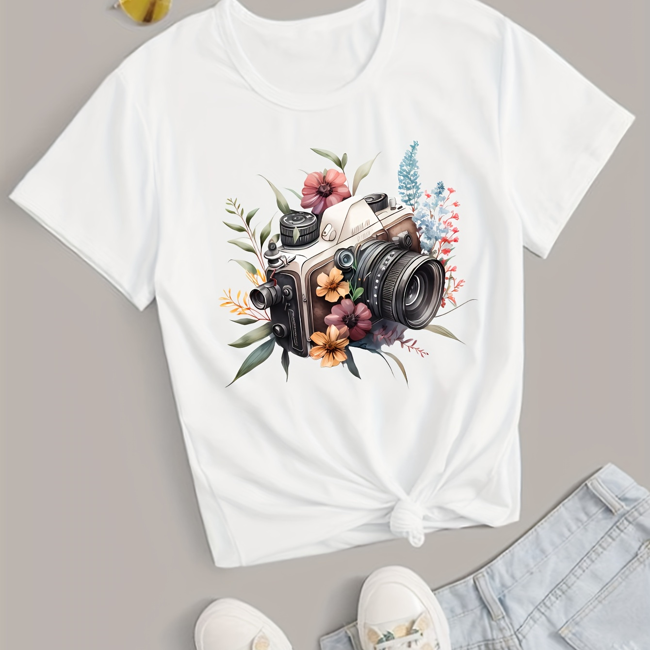 

Floral Camera Print Crew Neck Casual T-shirt, Sports Short Sleeves Tops, Women's Activewear