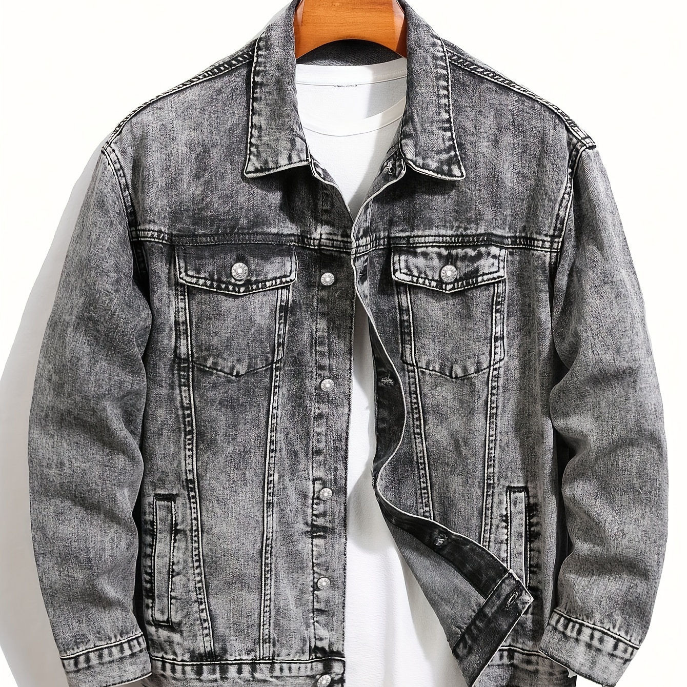 

Men's Street Style Denim Jacket With Chest Pocket