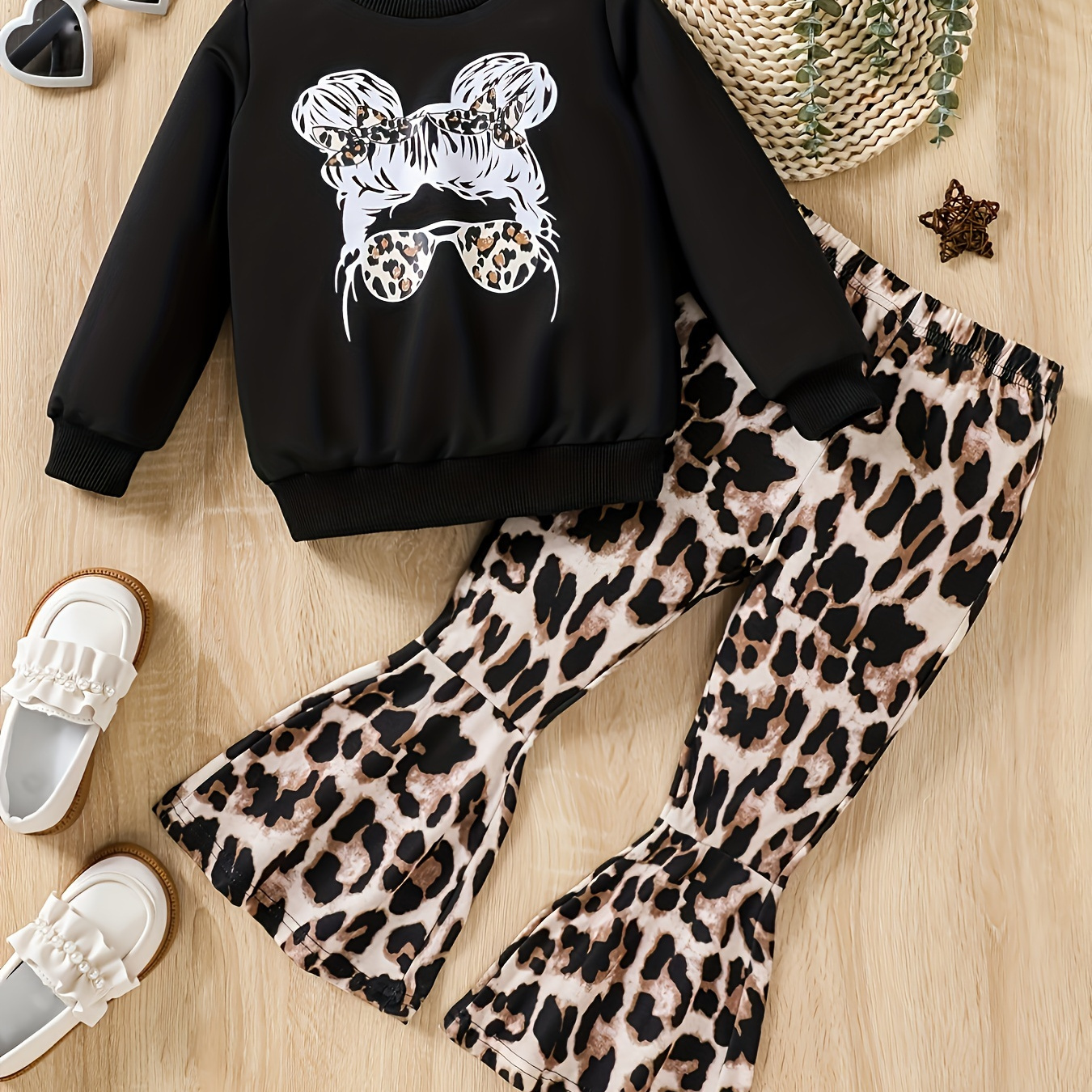 

Trendy 2pcs Girls Comfy Cartoon Girl Print Sweatshirt + Slim Leopard Print Pants Set Spring Fall