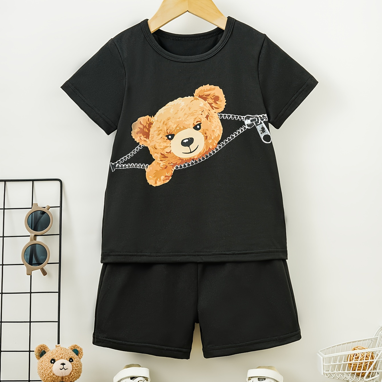 

2pcs Baby Boys Summer Outfit Set, Casual Short Sleeve T-shirt And Shorts With Cute Teddy Bear Design, Breathable Sweat-absorbent Set For Outdoor Activities