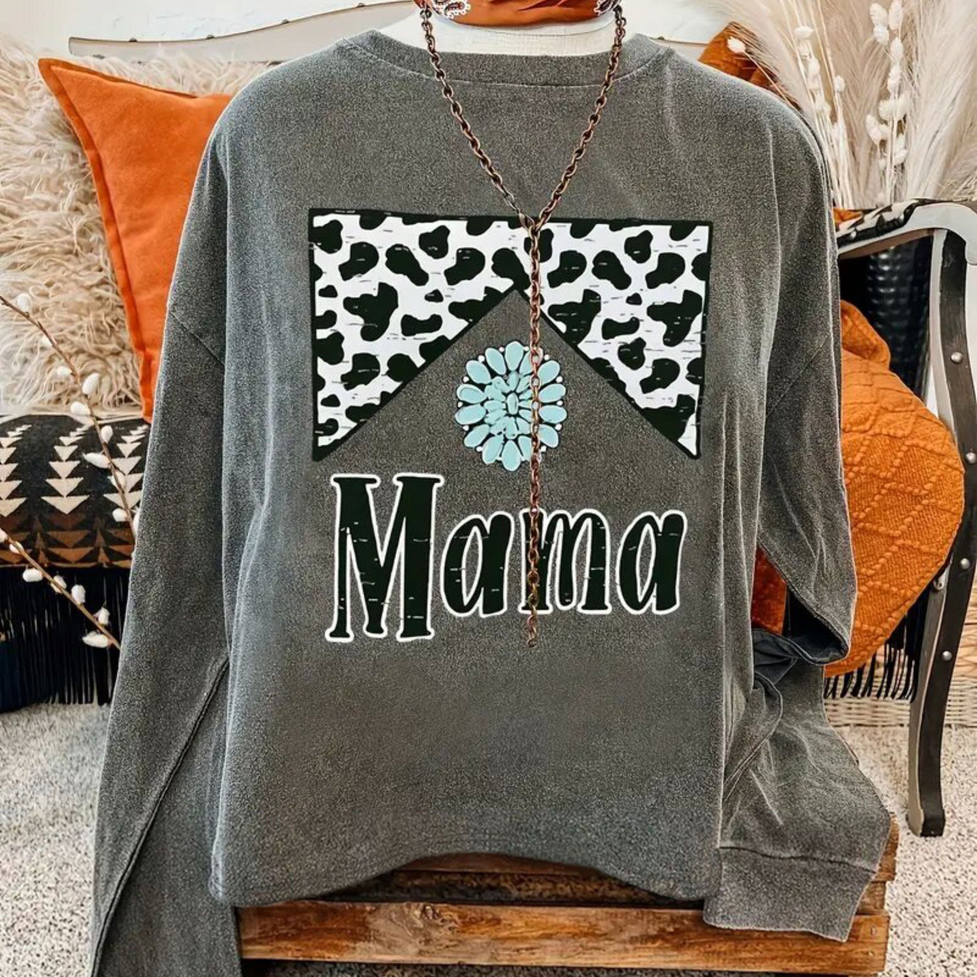 

Casual Polyester Sweatshirt For Women, Crew Neck, Long Sleeve With Leopard Print And "mama" Graphic, Knit Fabric, All Season