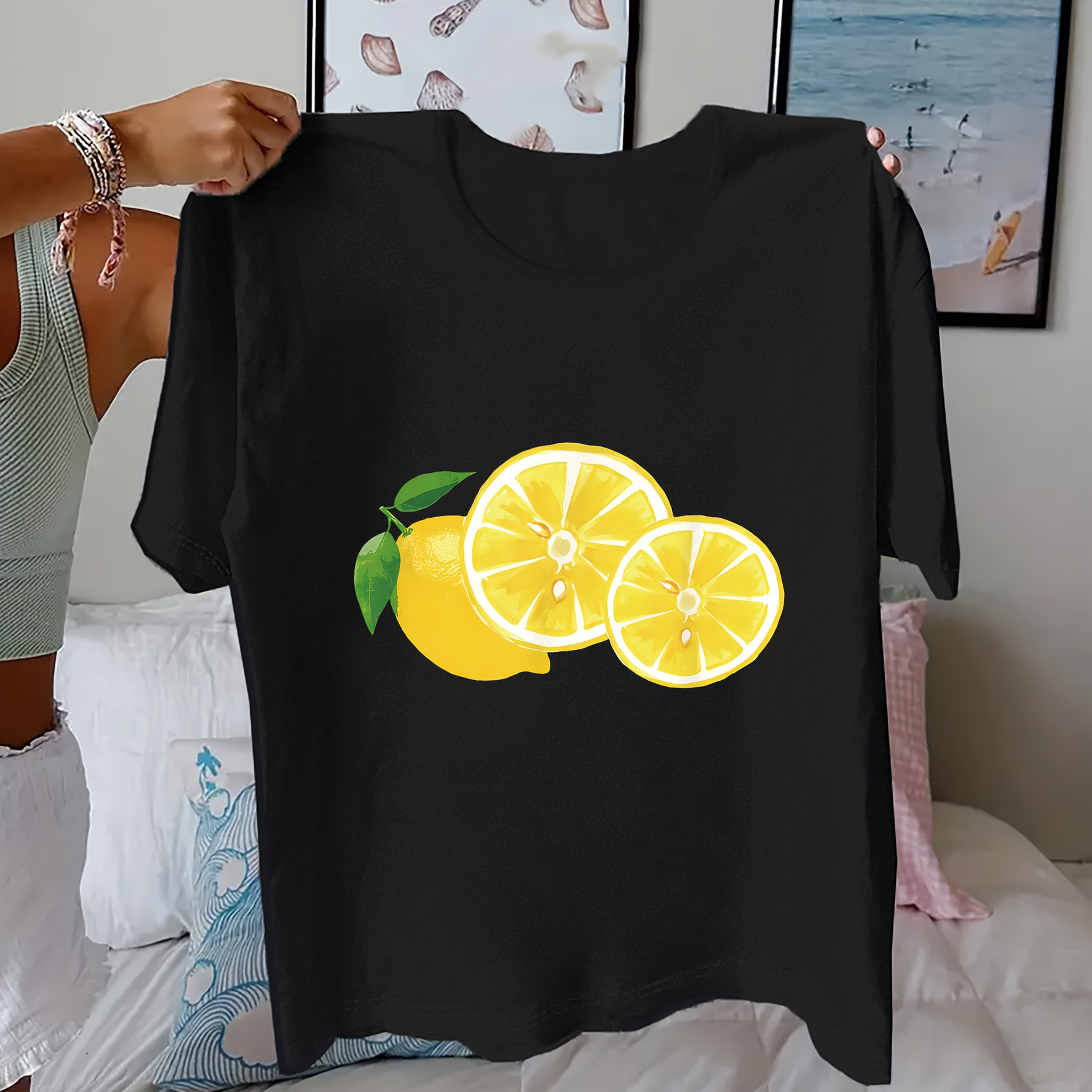 

[1pc Print T-shirt] Women' Lemon Print T-shirt, Casual Crew Neck Short Sleeve Tee, Dacron And Spandex , Geometric Pattern, Regular Length, Knit Fabric, For Fashion Top