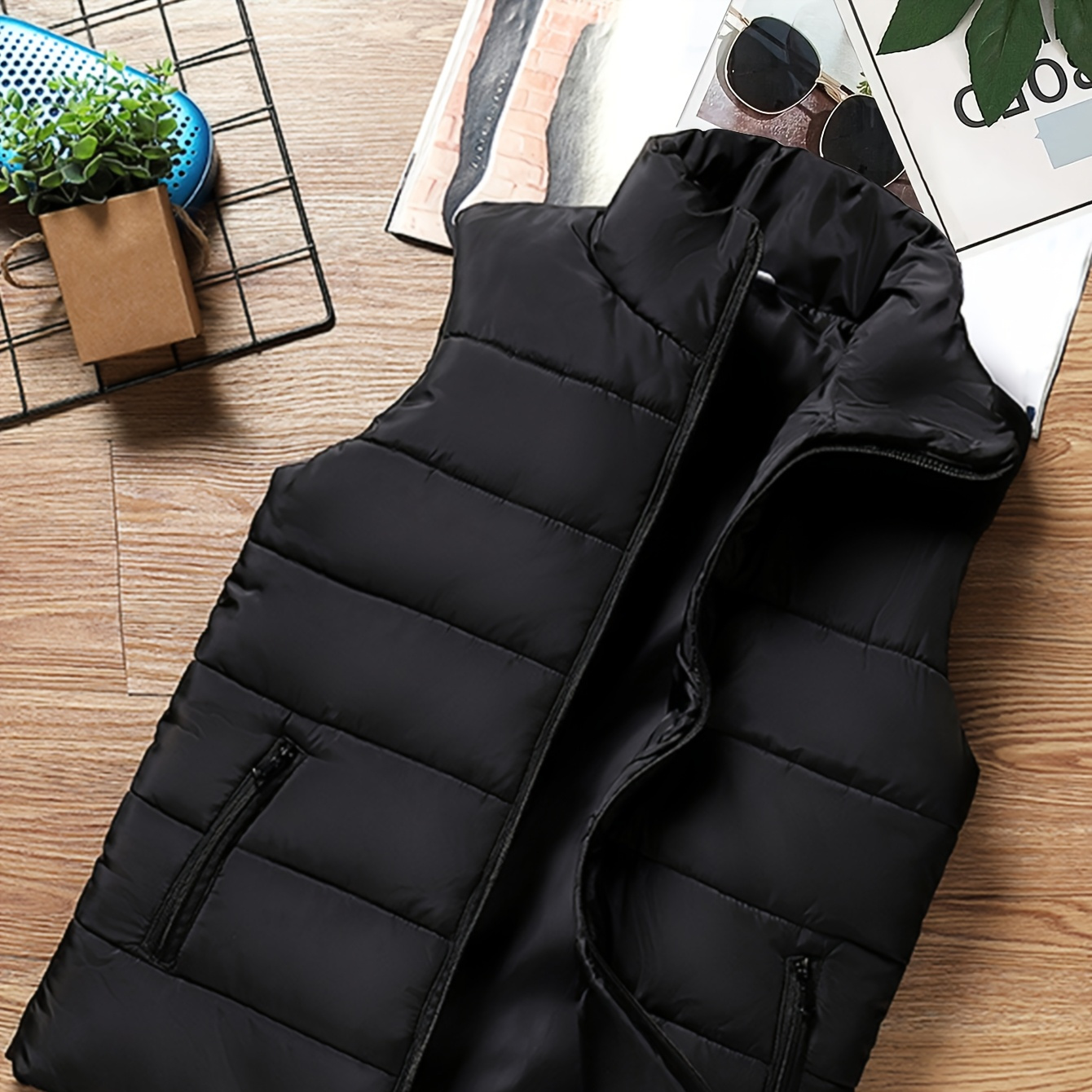 

1pc Men's Plus Size Casual Vest - Polyester Fiber Fill, Stand Collar, Solid Color, Regular Fit, Zipper Detail, Woven Fabric, Non-stretch, For Fall/winter