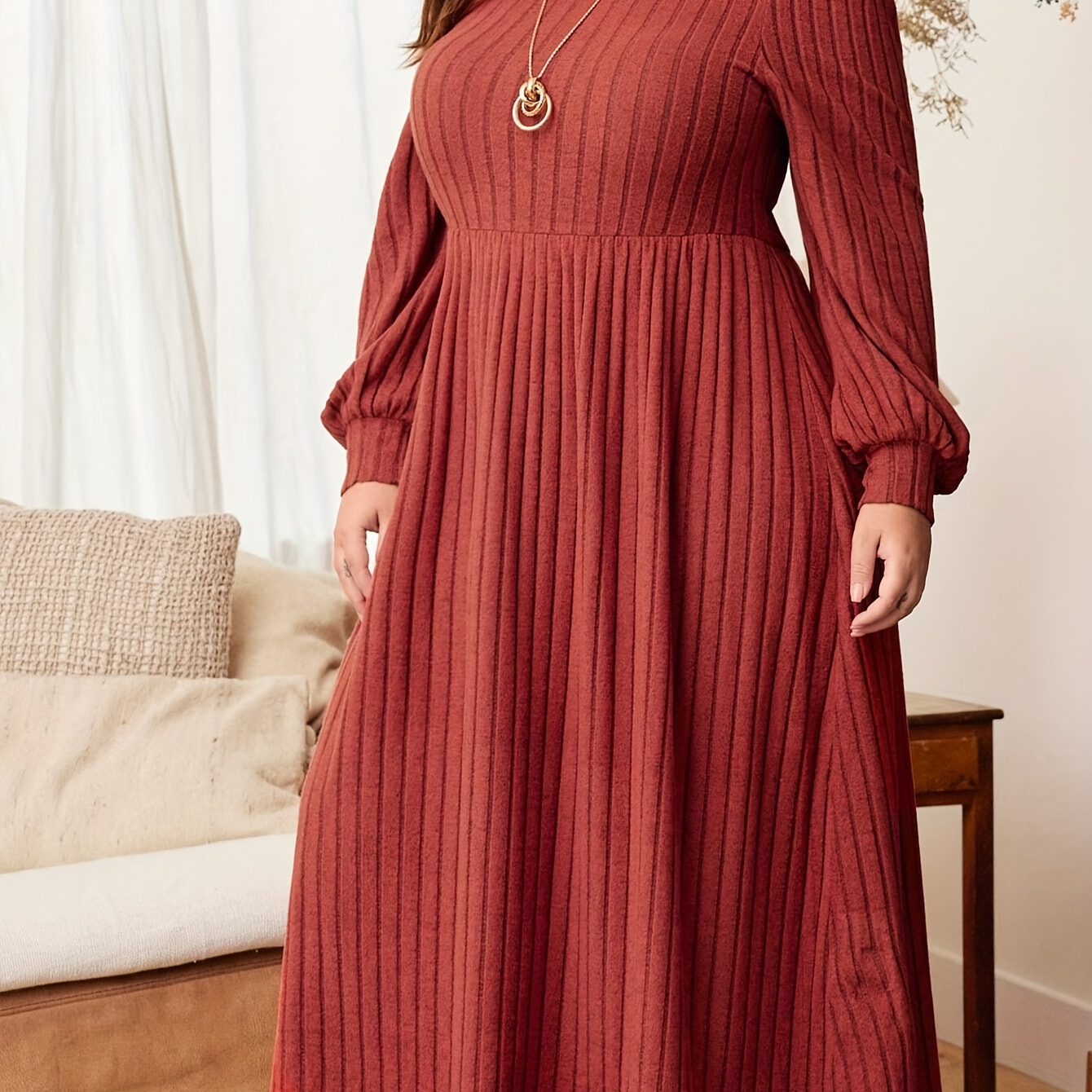 

Robe en tricot côtelé grande taille de couleur unie, robe élégante à manches lanterne et col rond pour et , vêtements grande taille pour femmes.