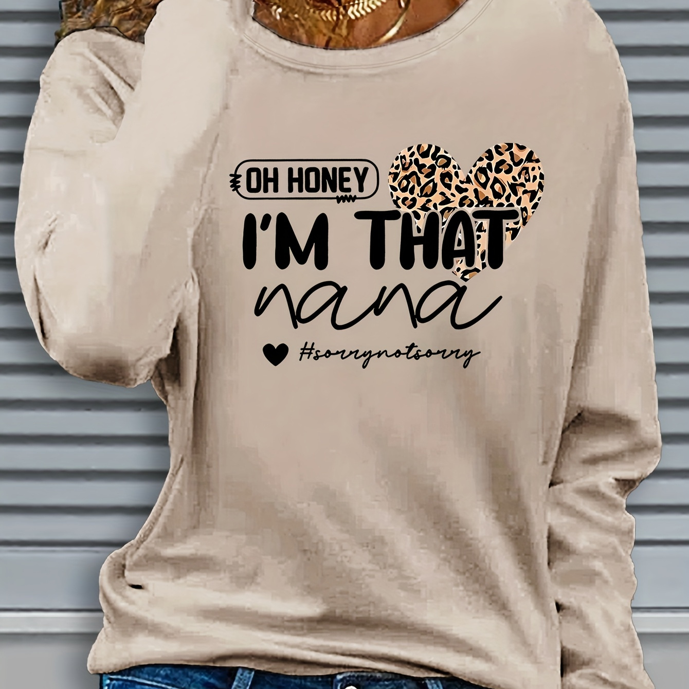 

1pc Women's Casual Long Sleeve T-shirt With " I'm That " Heart , Crew Neck, Slight Stretch Knit Fabric, Polyester 100%, Regular Fit Pullover For Fall & Winter