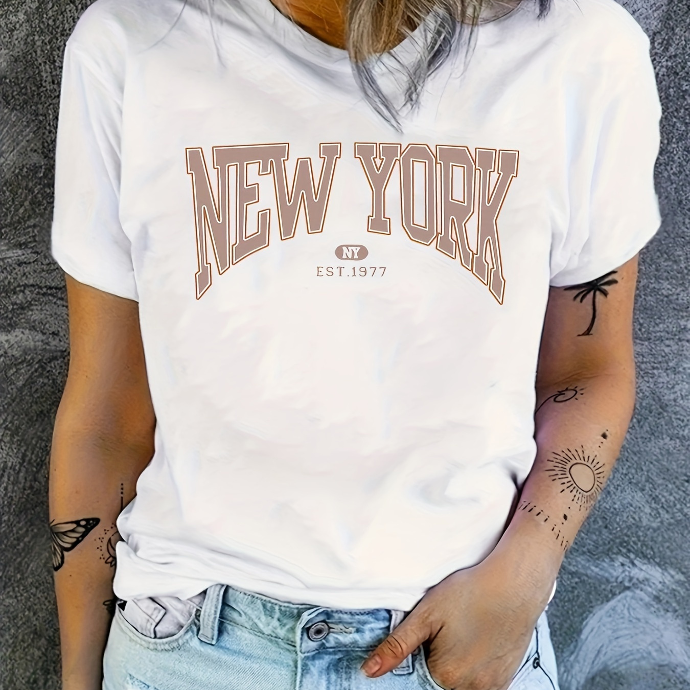 

Letter Print T-shirt, Short Sleeve Crew Neck Casual Top For Summer & Spring, Women's Clothing