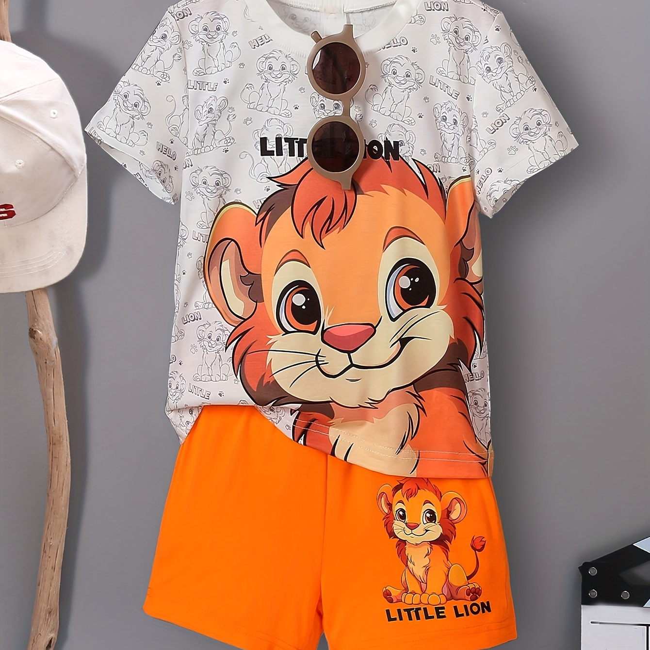 

2pcs Boys Casual Little Lion Graphic Print Short Sleeve T-shirt & Shorts Set, Comfy Summer Boys Clothes