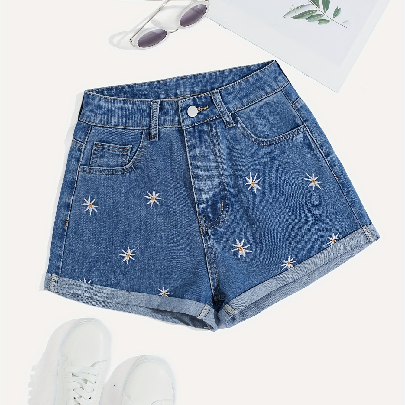 

Women's Casual Denim Shorts, Embroidered Floral Pattern, Mid-rise, Summer Fashion, Jean Shorts With Pockets